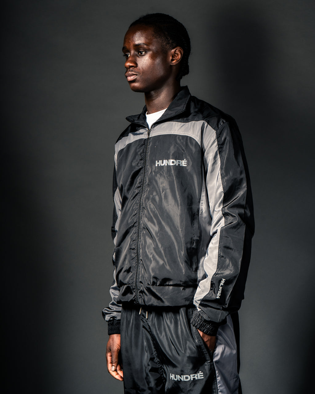 HUNDRÉ WINDBREAKER TOP